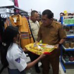 Gubernur Melki Resmikan Dapur Flobamorata dan NTT Mart Berbasis OSOP di SMKN 2 Soe, Dorong Transformasi Ekonomi Produktif